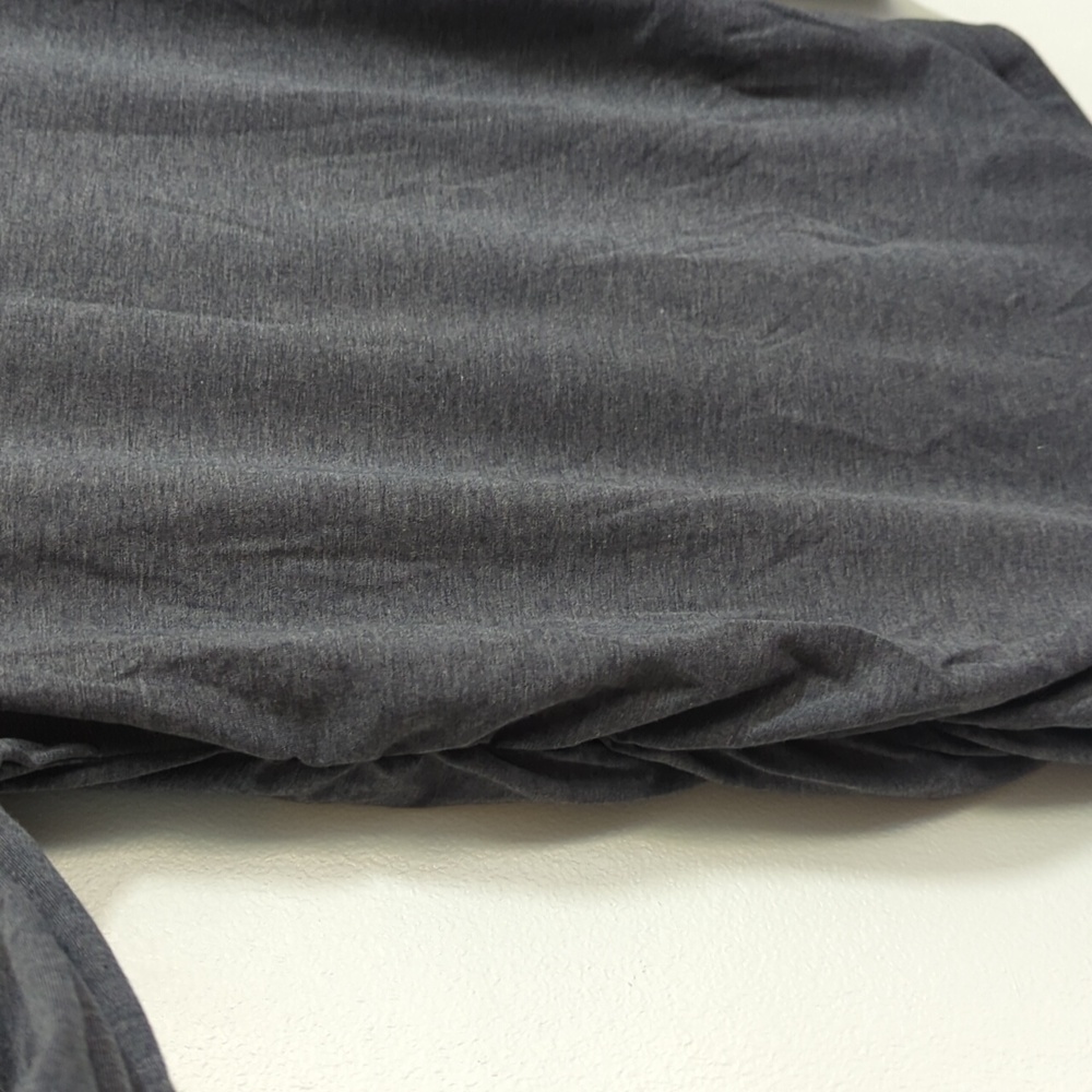 NWT BHOME Dark Gray Long Sleeve Round Neck Ruched Side Top Size XL - Picture 4 of 6